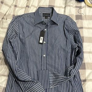 Blue and white striped Banana Republic Slim Fit Shirt size M NWT